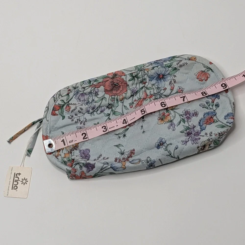 Vintage Trina Turk Floral Quilted Case Pouch NWT Blue Zip Makeup Travel Bag